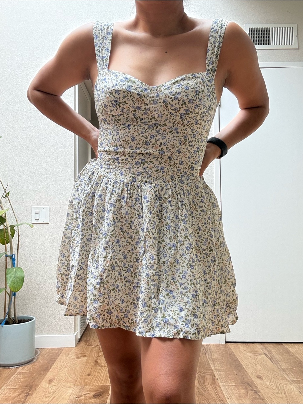 Reformation Taiga Dress Ivory - Size 6